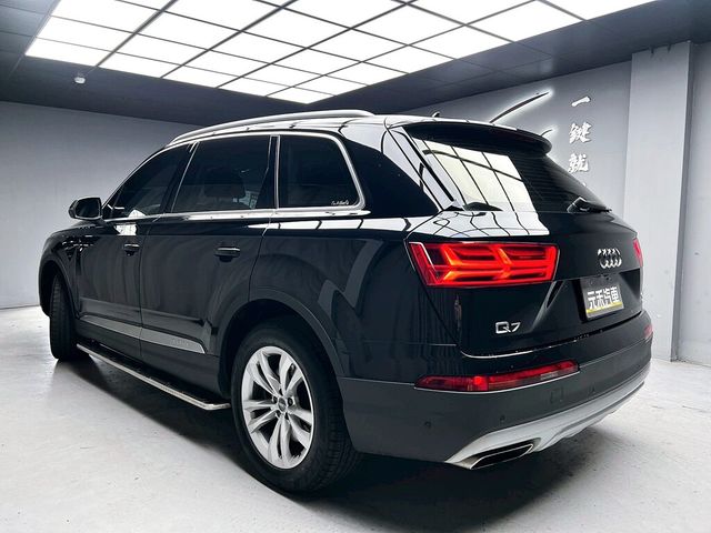 AUDI奧迪 Q7  第4張相片
