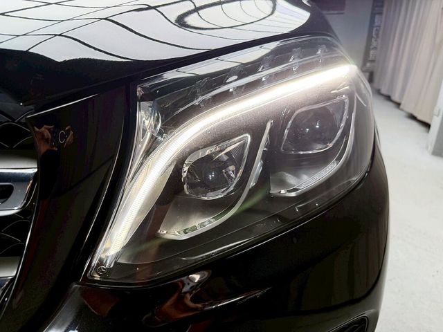M-BENZ賓士 GLS 350D  第7張相片