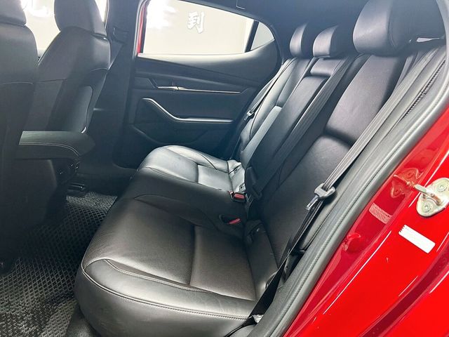MAZDA馬自達 MAZDA 3  第13張相片