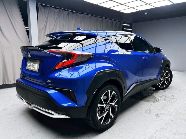 TOYOTA豐田 C-HR  第6張相片