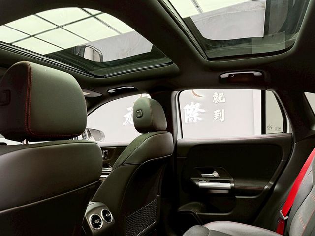 M-BENZ賓士 GLA45 AMG  第9張相片