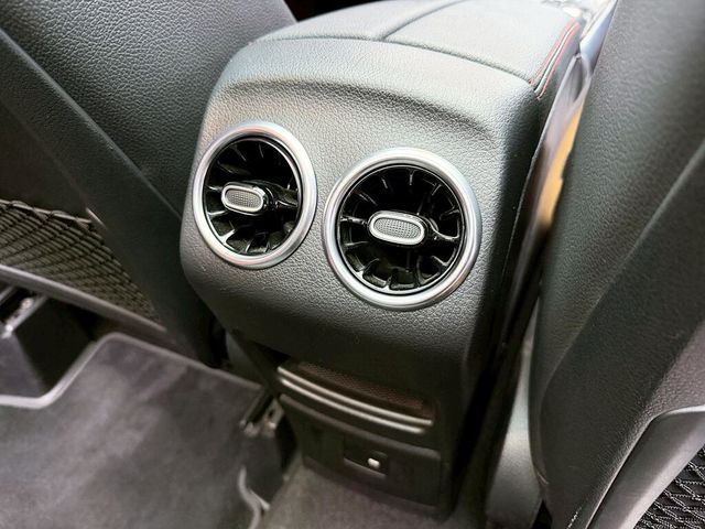 M-BENZ賓士 GLA45 AMG  第17張相片