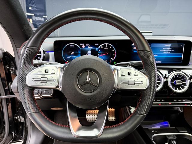 M-BENZ賓士 CLA250 4MATIC  第15張相片