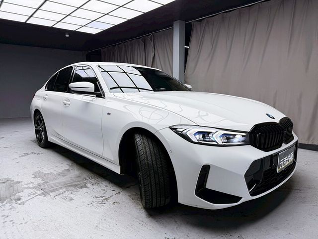 BMW寶馬 320I M SPORT  第3張相片