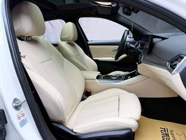 BMW寶馬 320I M SPORT  第12張相片