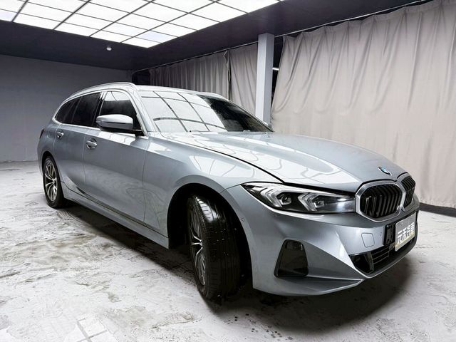 BMW寶馬 320I TOURING  第3張相片