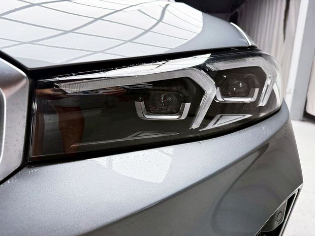 BMW寶馬 320I TOURING  第7張相片