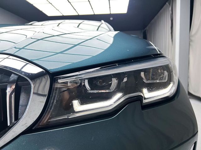 BMW寶馬 320I TOURING  第7張相片