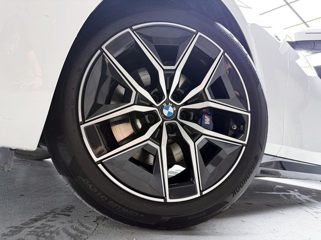 BMW寶馬 520I  第8張相片