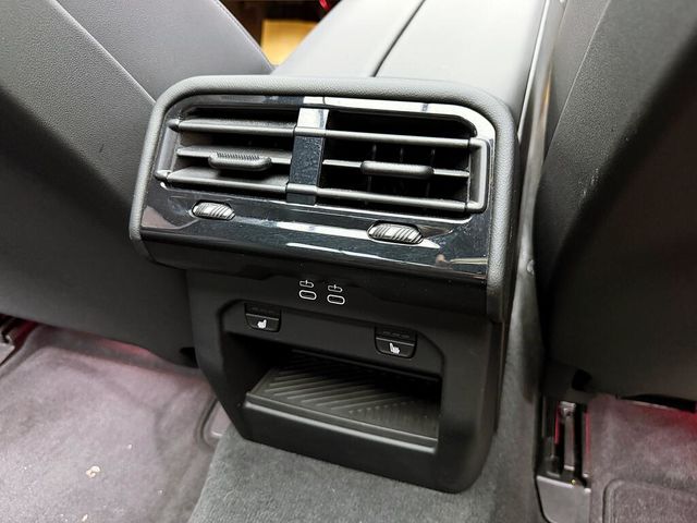 BMW寶馬 520I  第20張相片