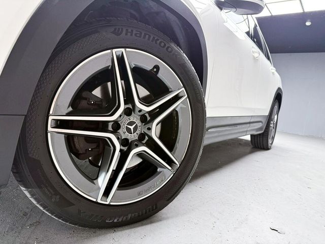 M-BENZ賓士 GLB250  第8張相片