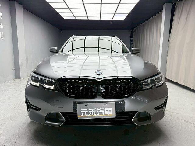 BMW寶馬 320I TOURING  第2張相片