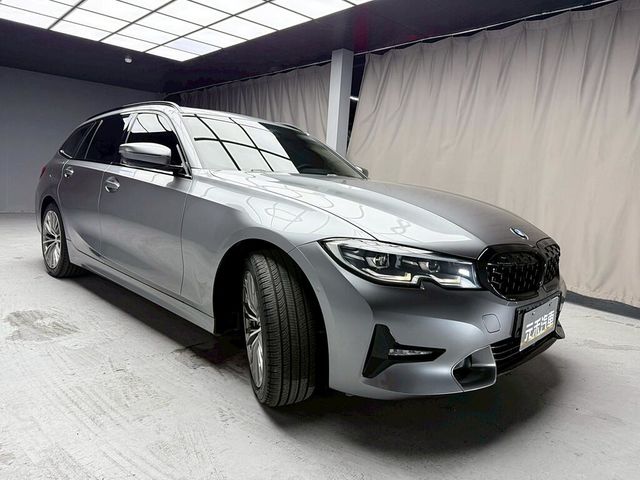 BMW寶馬 320I TOURING  第3張相片