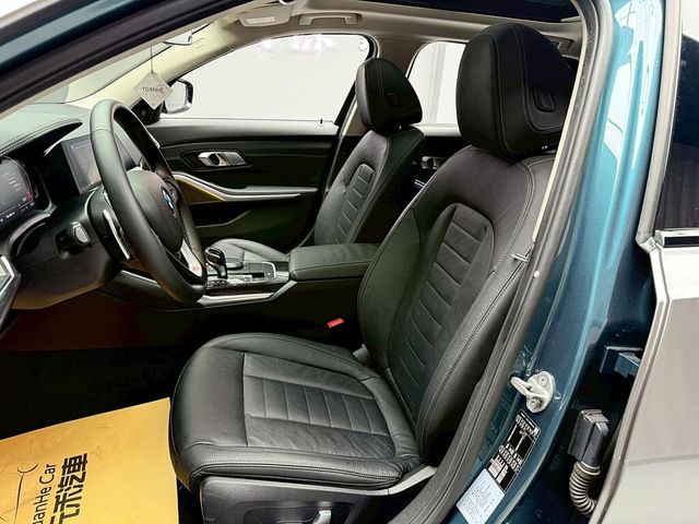 BMW寶馬 320I TOURING  第11張相片
