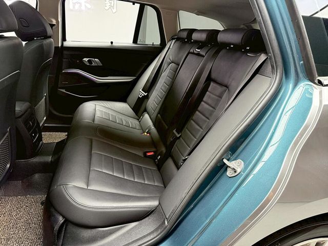 BMW寶馬 320I TOURING  第13張相片