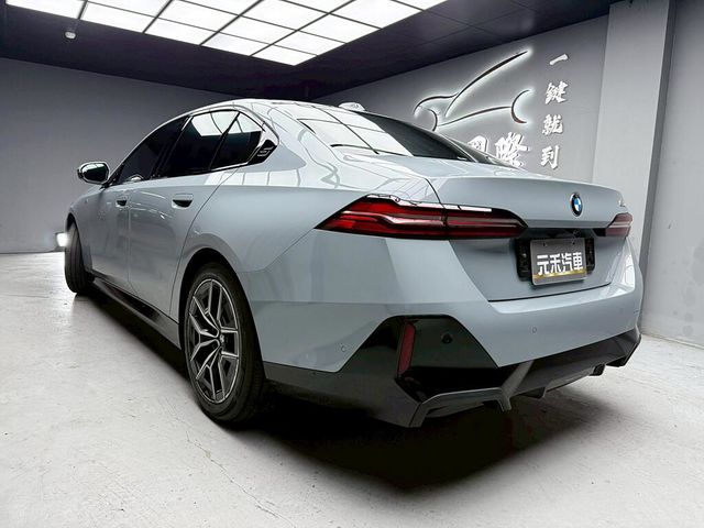 BMW寶馬 520I  第4張相片
