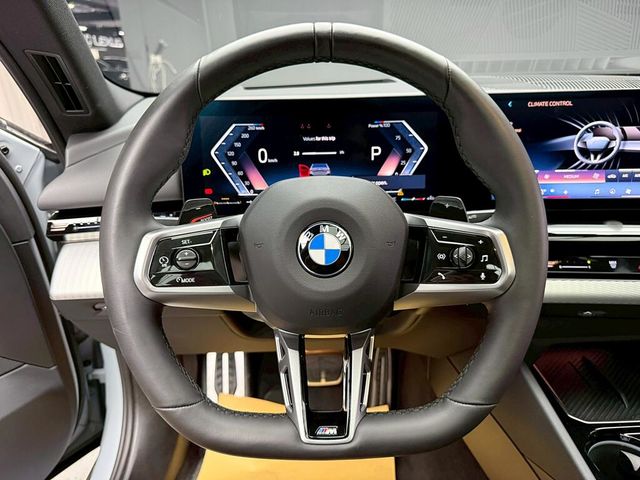 BMW寶馬 520I  第15張相片