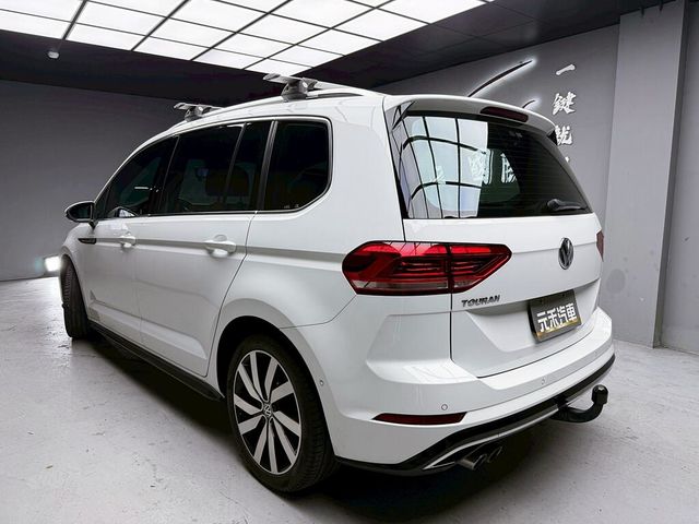 VOLKSWAGEN福斯 TOURAN  第4張相片