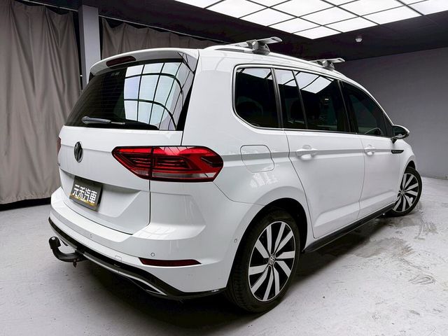 VOLKSWAGEN福斯 TOURAN  第6張相片
