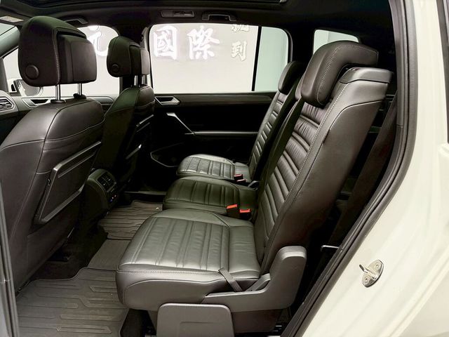 VOLKSWAGEN福斯 TOURAN  第13張相片
