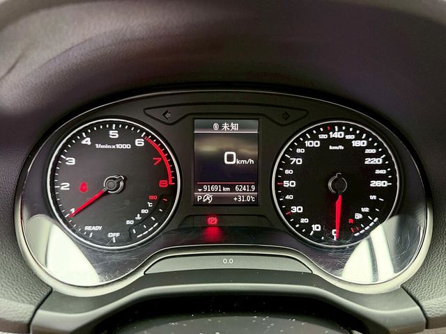 AUDI奧迪 Q2 35 TFSI  第10張相片