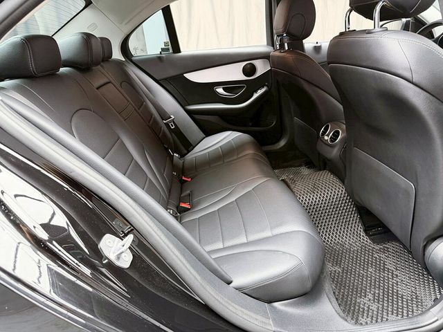 M-BENZ賓士 C200  第14張相片
