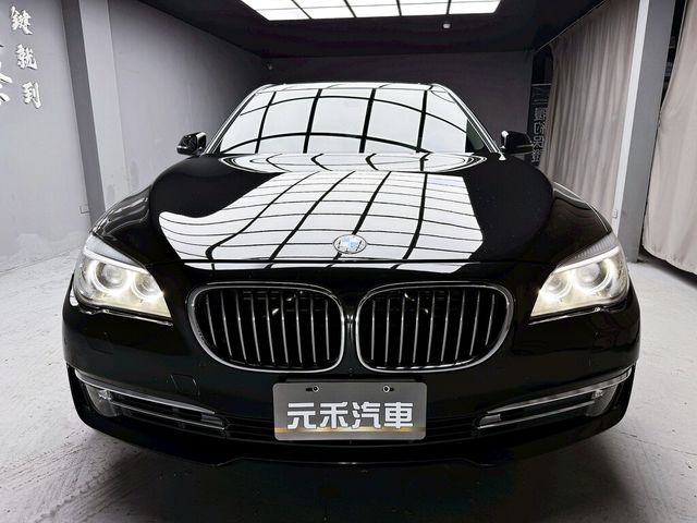 BMW寶馬 740LI  第2張相片