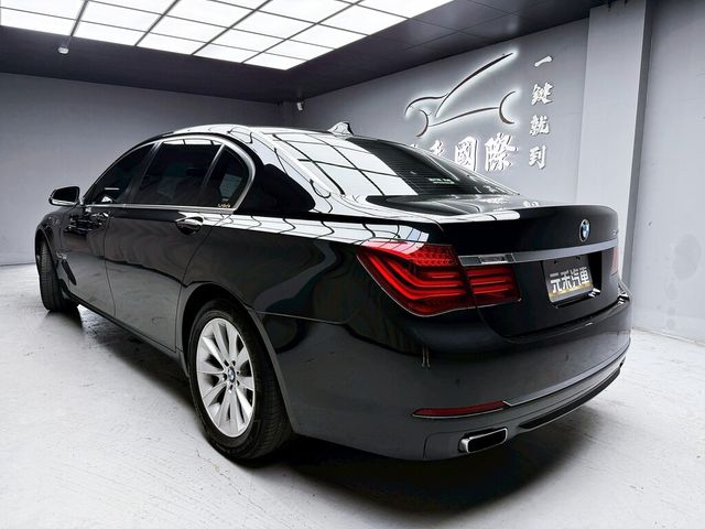 BMW寶馬 740LI  第4張相片
