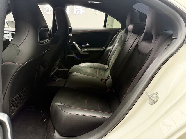 M-BENZ賓士 CLA250 4MATIC  第13張相片