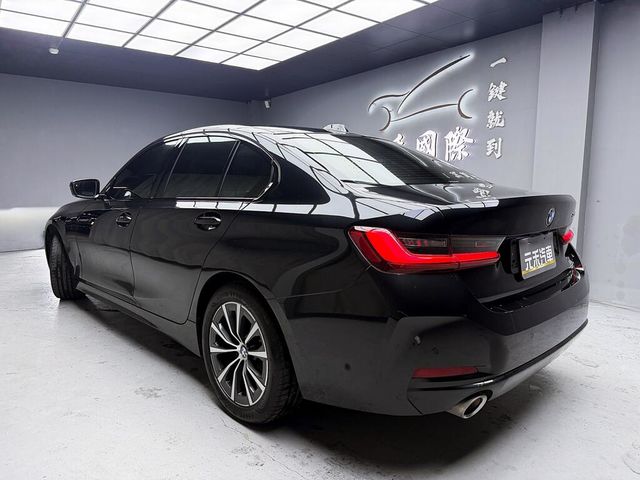 BMW寶馬 320I  第4張相片