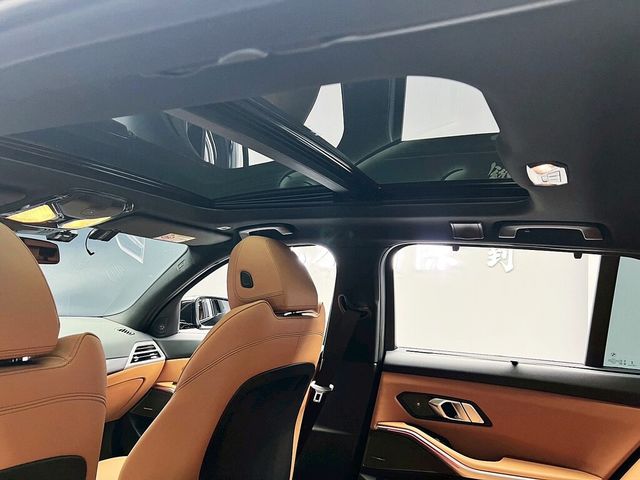 BMW寶馬 320I TOURING  第9張相片