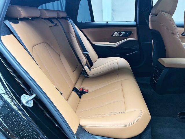 BMW寶馬 320I TOURING  第14張相片