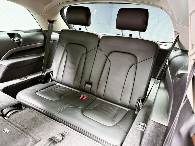 AUDI奧迪 Q7  第15張相片