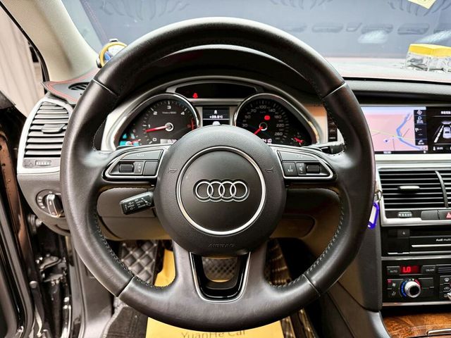 AUDI奧迪 Q7  第16張相片
