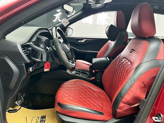 FORD福特 KUGA  第11張相片