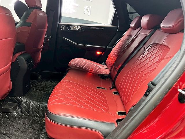FORD福特 KUGA  第13張相片