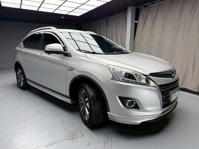 LUXGEN納智捷 U6 TURBO  第3張相片