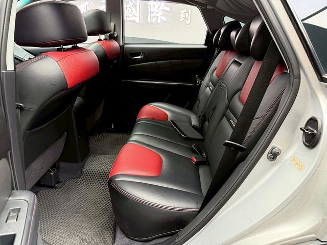 LUXGEN納智捷 U6 TURBO  第13張相片