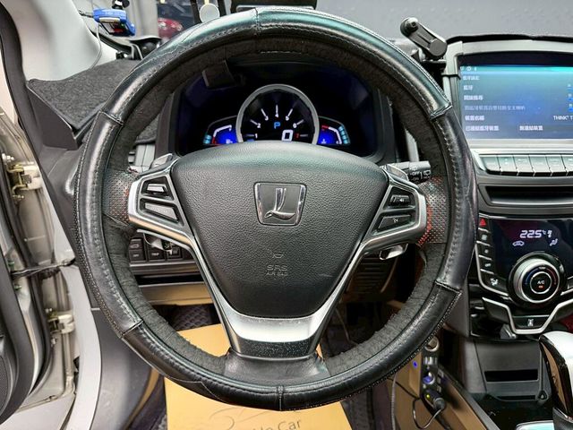 LUXGEN納智捷 U6 TURBO  第15張相片