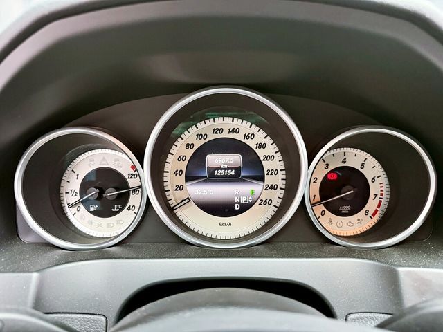 M-BENZ賓士 E200  第10張相片