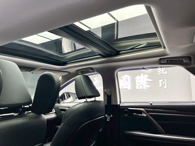 LEXUS凌志 RX300  第9張相片