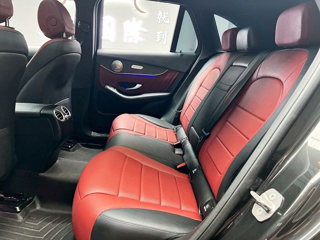 M-BENZ賓士 GLC300  第13張相片