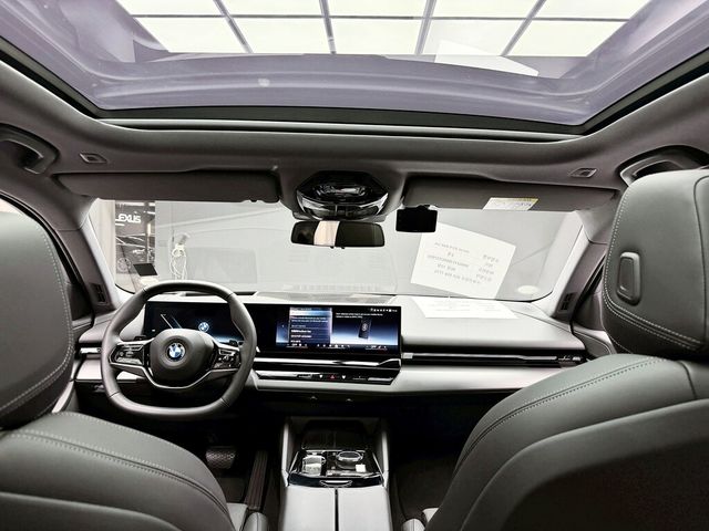 BMW寶馬 520I  第9張相片