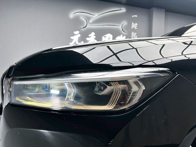 BMW寶馬 740LI  第7張相片