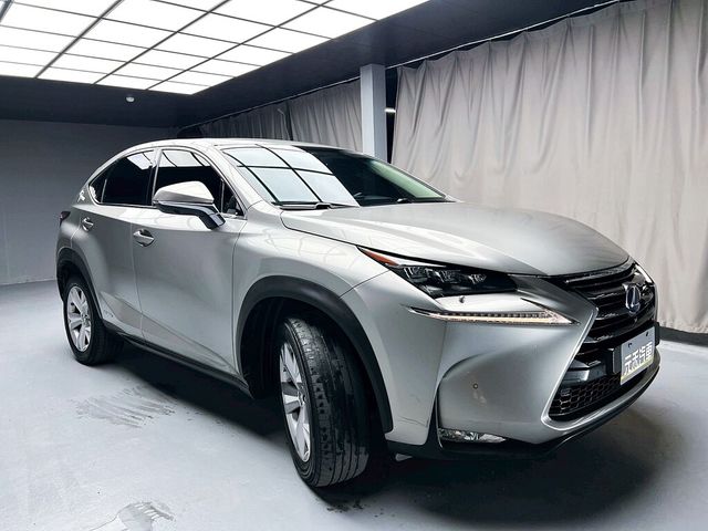 LEXUS凌志 NX300H  第3張相片