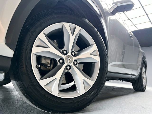 LEXUS凌志 NX300H  第8張相片
