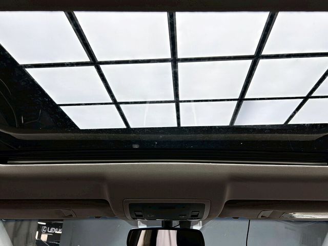 LEXUS凌志 NX300H  第9張相片