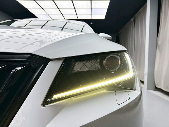 SKODA司科達 SUPERB COMBI  第7張相片