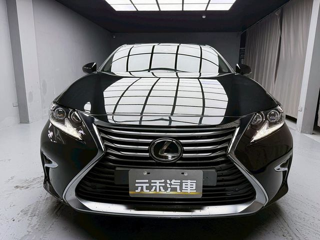 LEXUS凌志 ES200  第2張相片
