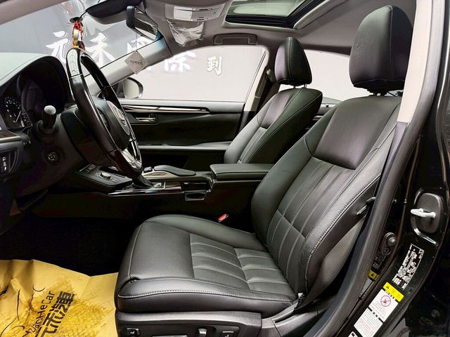 LEXUS凌志 ES200  第11張相片